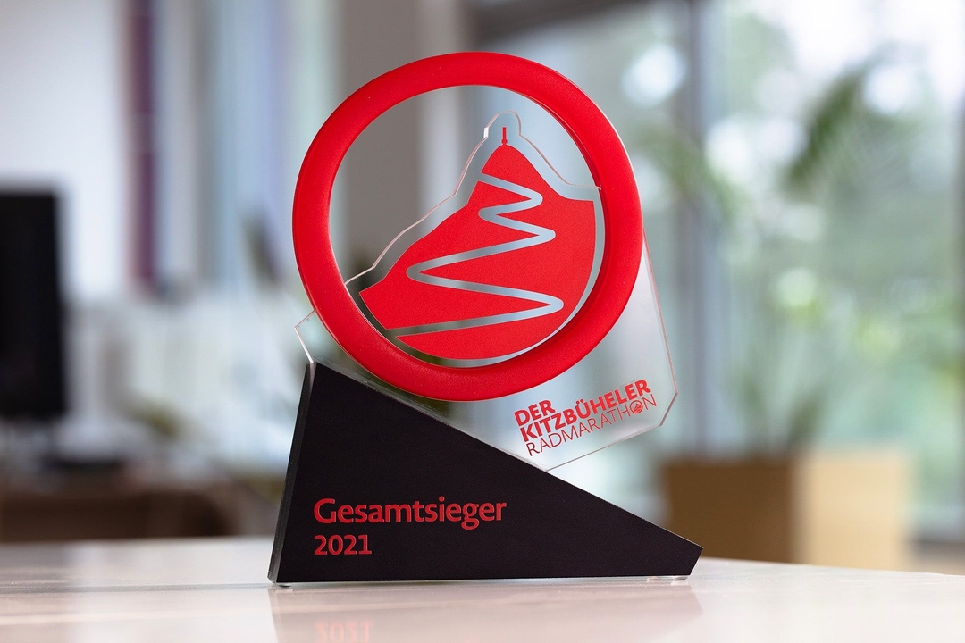 statuetka szklo Gesamtsieger glasso