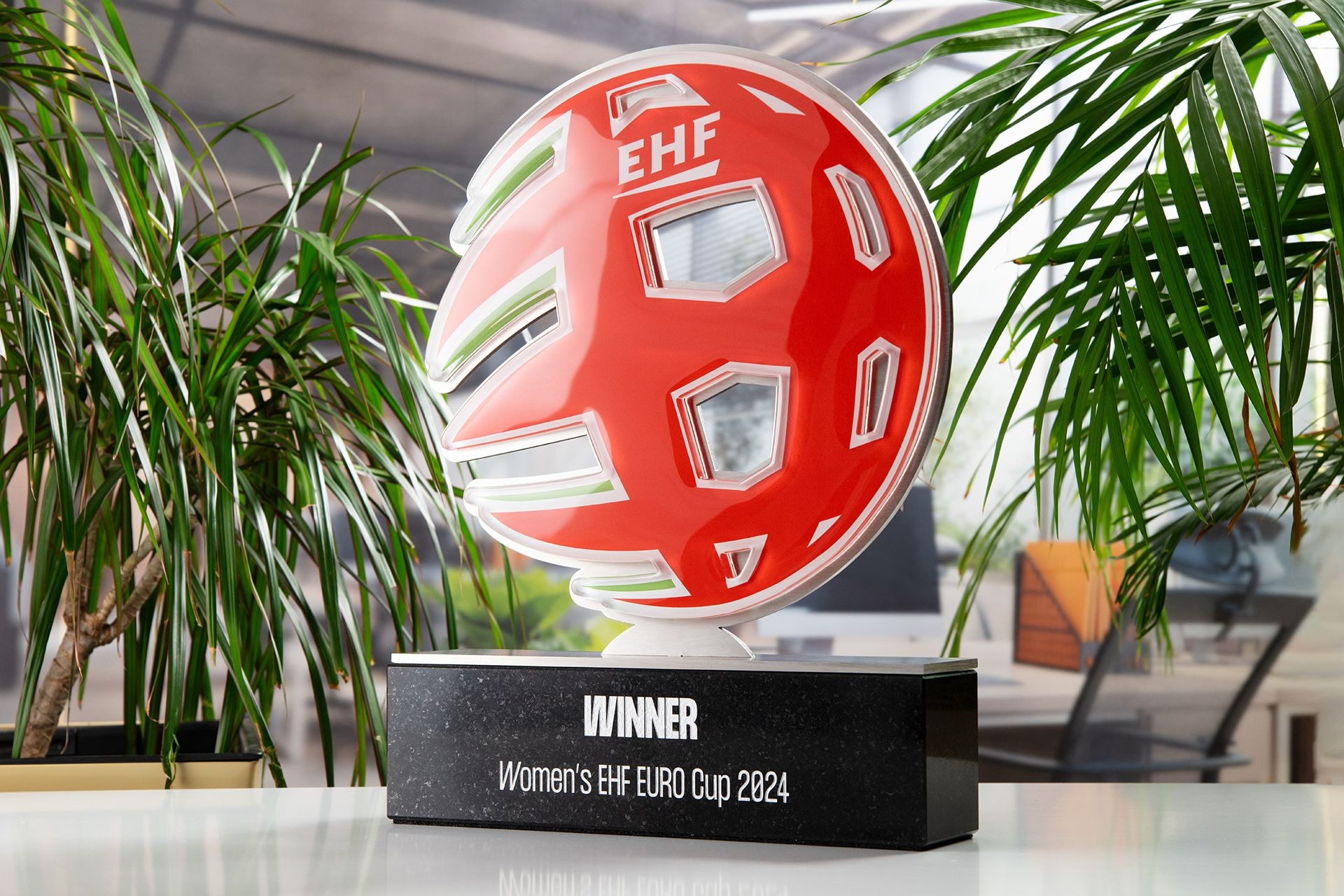 Glasso custom award