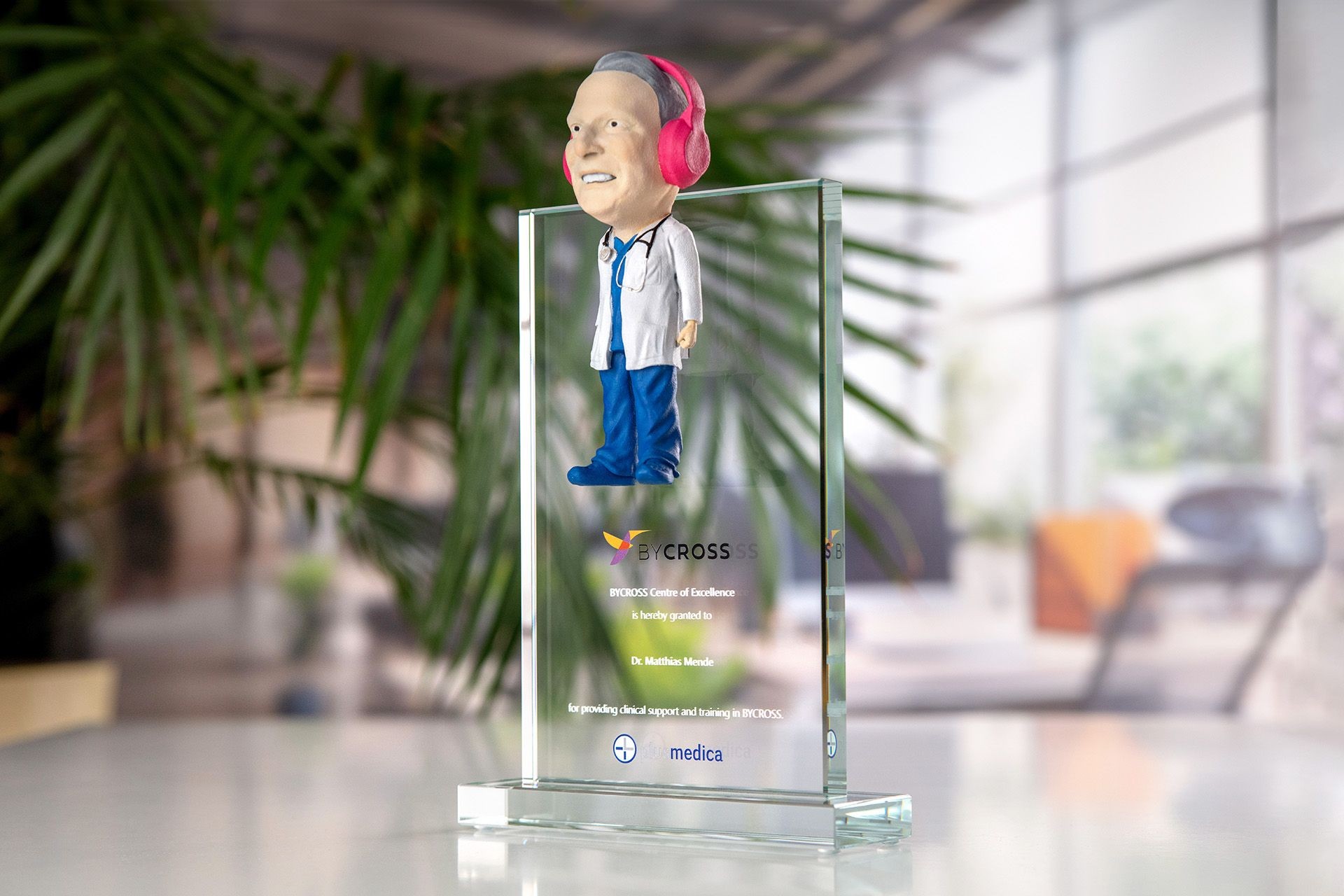 Glasso custom award