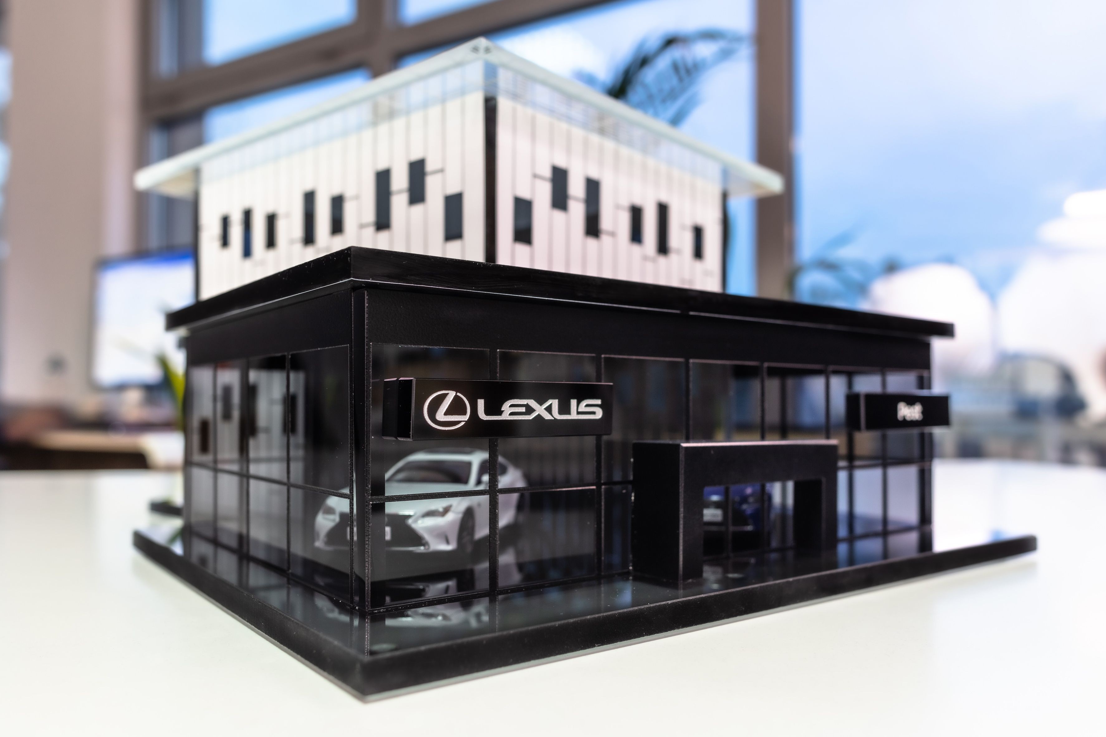 Glasso custom award