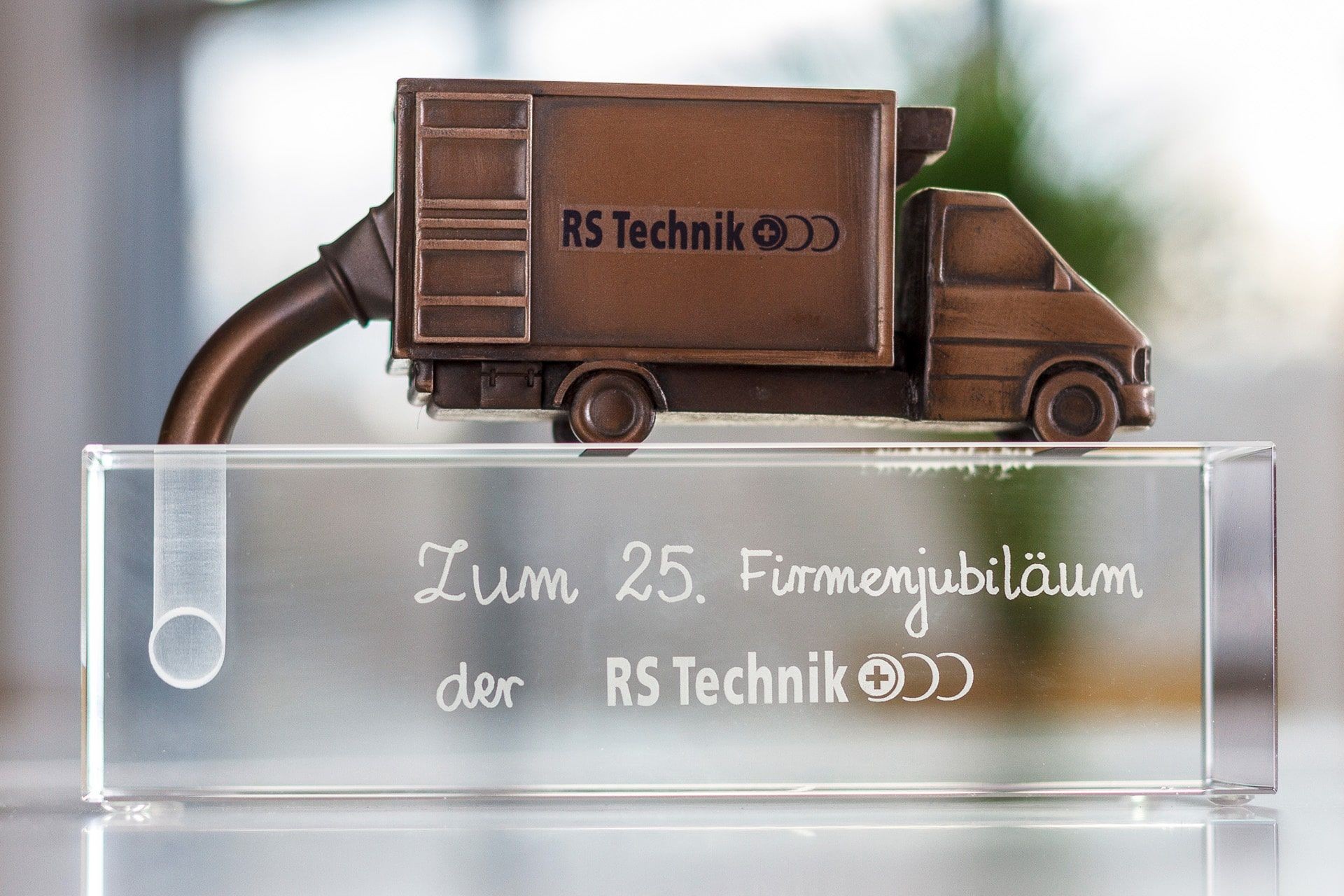 statuetka szklo RS-Technik glasso